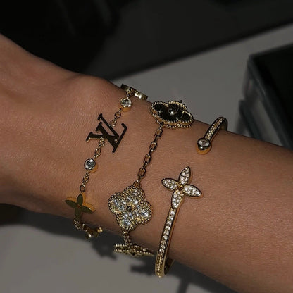 EXCLUSIVO | Pulsera Dorada